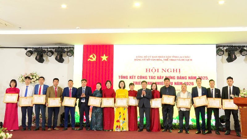 Tổng kết công tác xây dựng đảng năm 2025, triển khai nhiệm vụ năm 2026