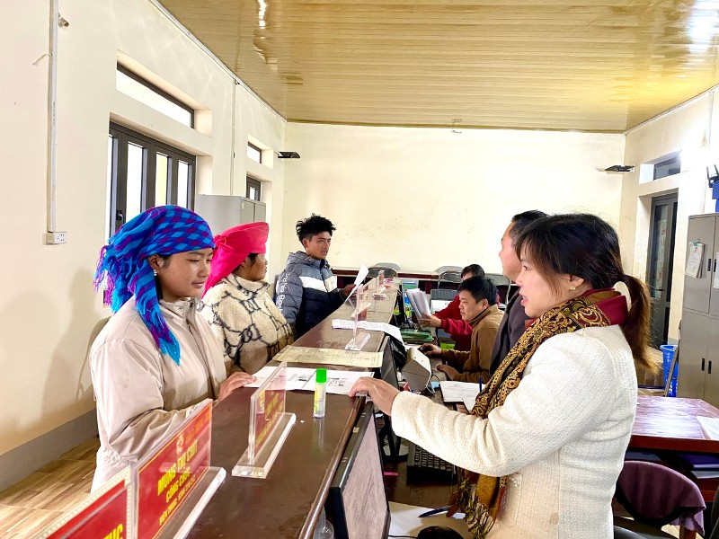 Tận tâm vì nhân dân phục vụ