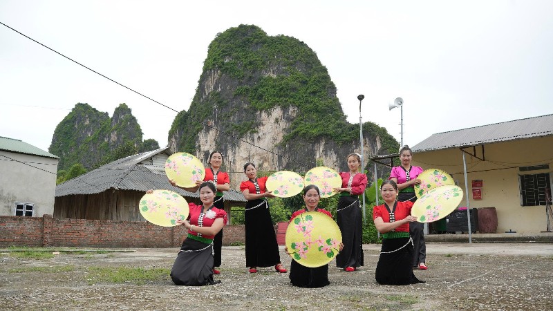 Giữ "hồn" văn hóa giữa đại ngàn