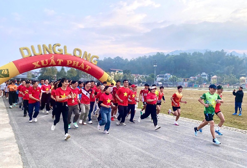 “Bước chân nhân ái - lan tỏa yêu thương, đón năm mới thịnh vượng”