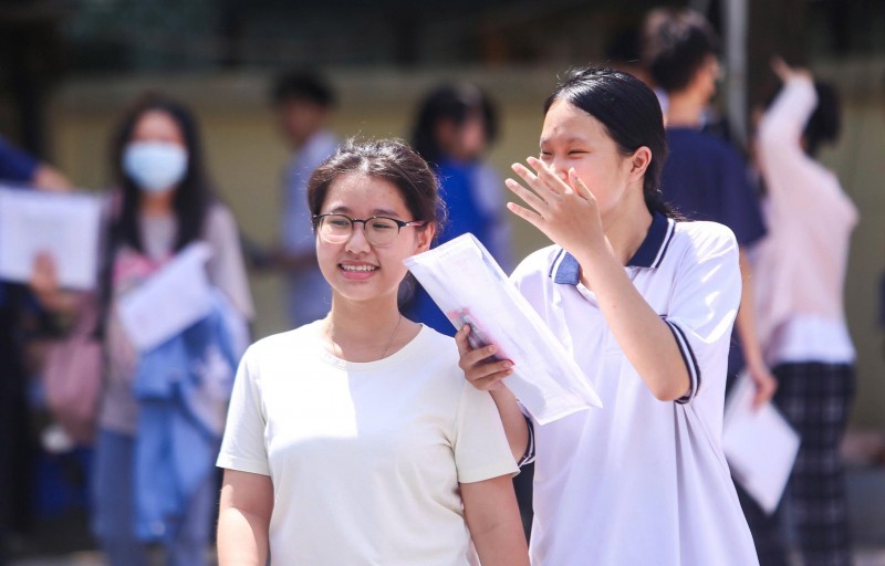 Nhiều trường đại học bỏ xét tuyển học bạ, mở rộng phương thức tuyển sinh mới