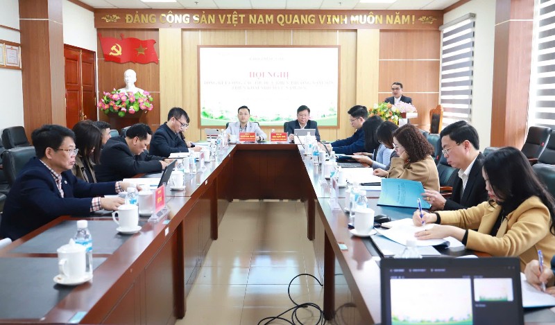 Khối thi đua số 6: Tổng kết công tác thi đua, khen thưởng năm 2025