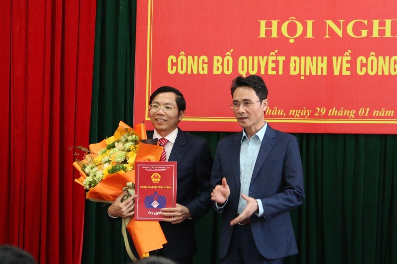 Hội nghị công bố quyết định về công tác cán bộ