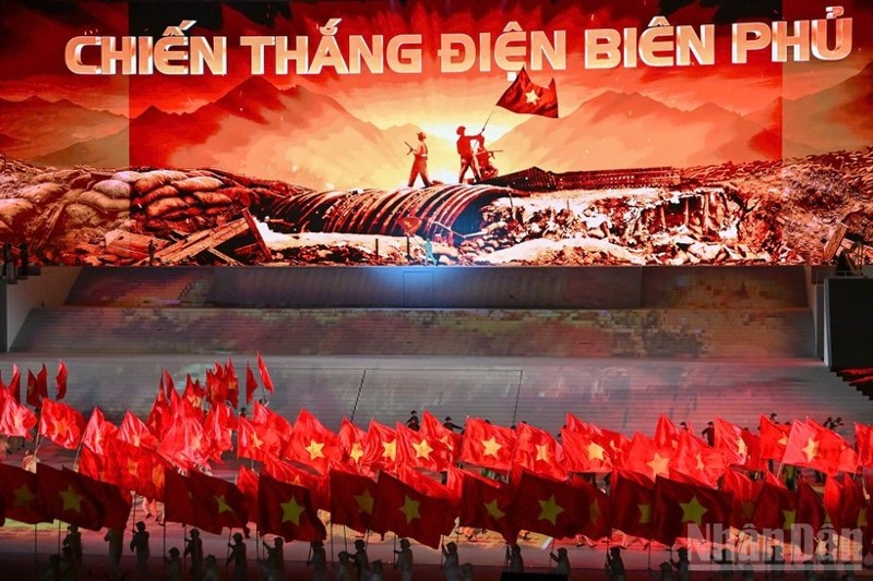 Đưa Nghị quyết Đại hội XIV của Đảng vào cuộc sống: Bồi đắp sức mạnh văn hóa- nền tảng tinh thần của quốc phòng toàn dân