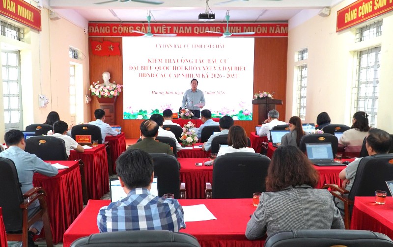 Chủ tịch UBND tỉnh Hà Quang Trung kiểm tra công tác bầu cử đại biểu Quốc hội khóa XVI và đại biểu HĐND các cấp nhiệm kỳ 2026 - 2031 tại xã Mường Kim