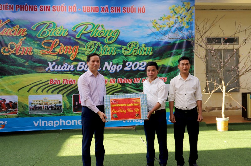 Xuân biên phòng ấm lòng dân bản - Xuân Bính Ngọ 2026