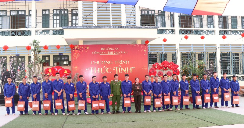 Chương trình “Thức tỉnh” 