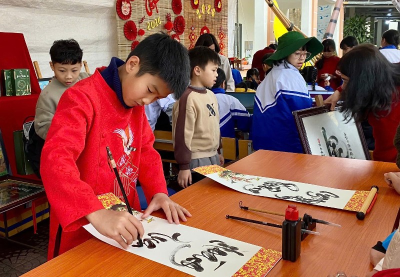 Hội chợ “Xuân đoàn kết - Tết yêu thương”