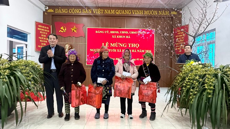  Lễ chúc thọ, mừng thọ người cao tuổi nhân dịp Tết Nguyên đán Bính Ngọ 2026