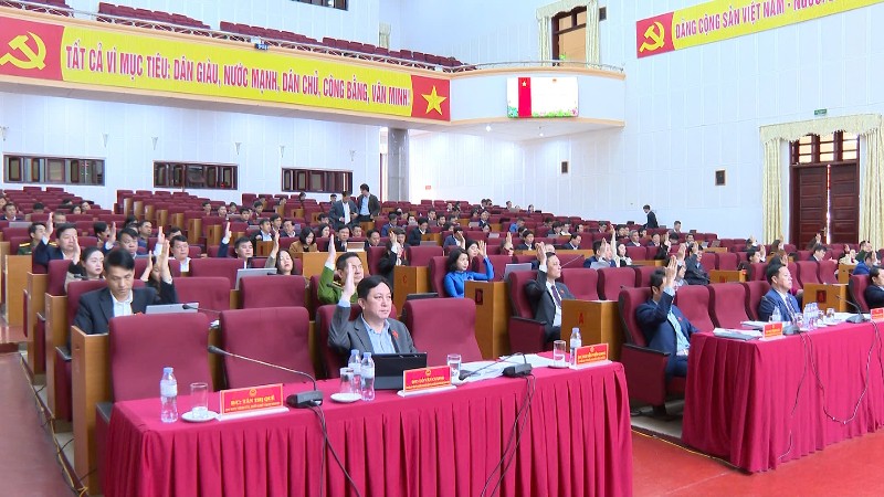 Kỳ họp thứ 36 HĐND tỉnh khóa XV thông qua 5 nghị quyết quan trọng