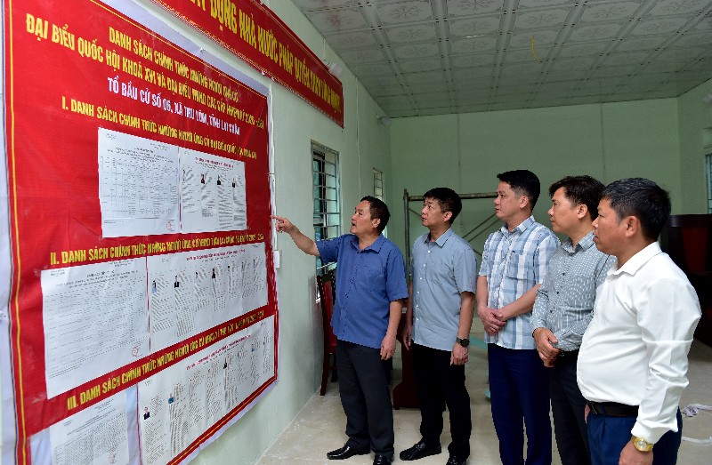 Thu Lũm chủ động bám sát chỉ đạo của cấp trên tổ chức thành công cuộc bầu cử