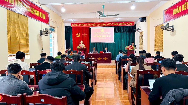 Kỳ họp thứ bảy (Kỳ họp chuyên đề) HĐND xã Khoen On, nhiệm kỳ 2021 - 2026