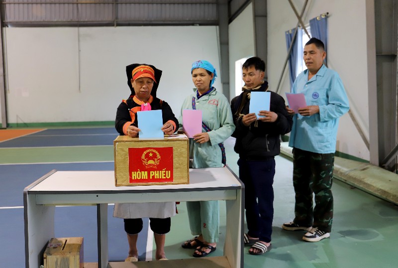 Tổ chức bầu cử cho bệnh nhân, người nhà bệnh nhân tại Bệnh viện Đa khoa tỉnh