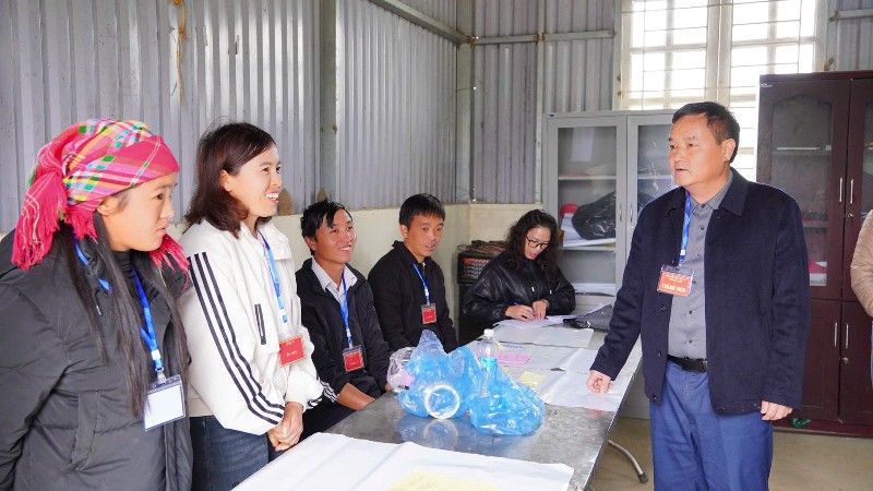 "Chủ động, trách nhiệm trong công tác tổ chức bầu cử tại xã Tủa Sín Chải"