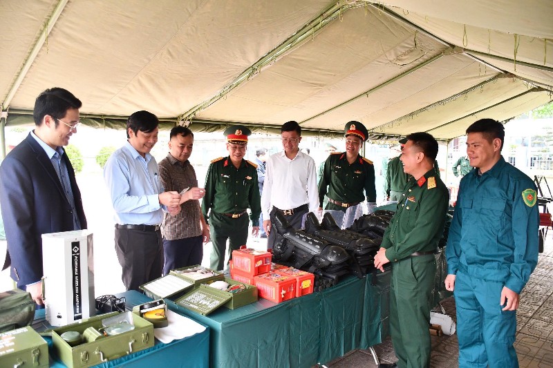 Khai mạc huấn luyện điểm dân quân xã Phong Thổ năm 2026