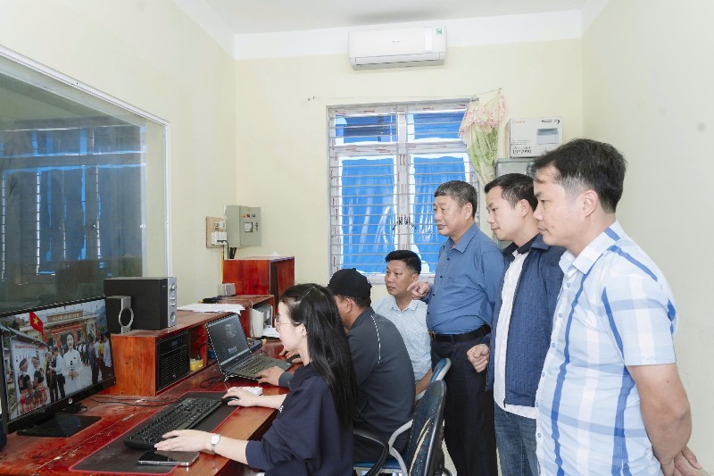 Đẩy mạnh ứng dụng chí tuệ nhân tạo 