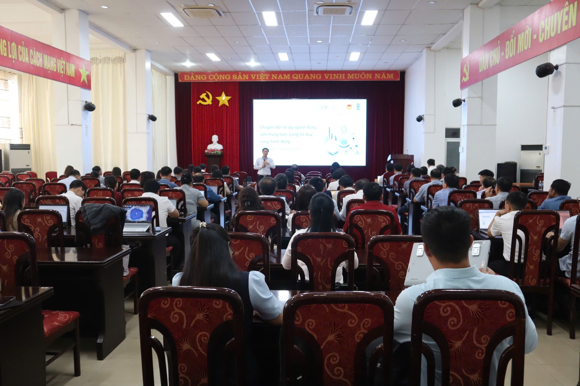 quang cảnh quang cảnh