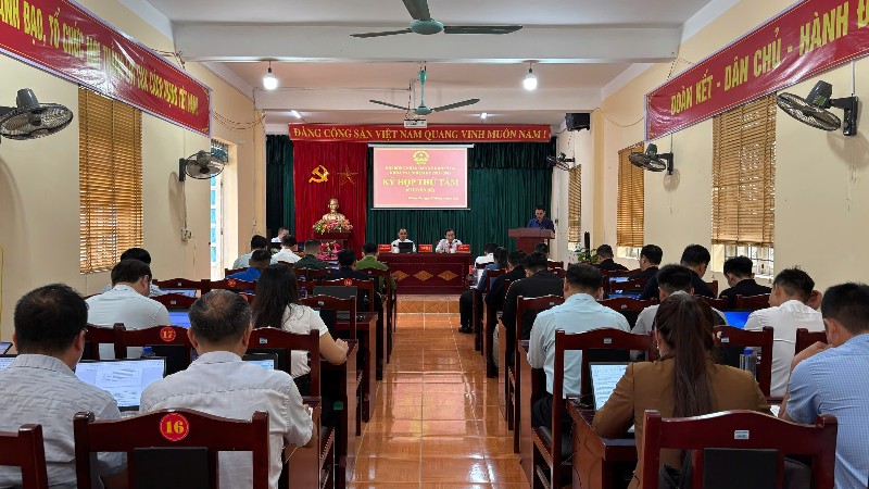 Kỳ họp thứ tám (Kỳ họp chuyên đề) HĐND xã Khoen On, nhiệm kỳ 2021 - 2026