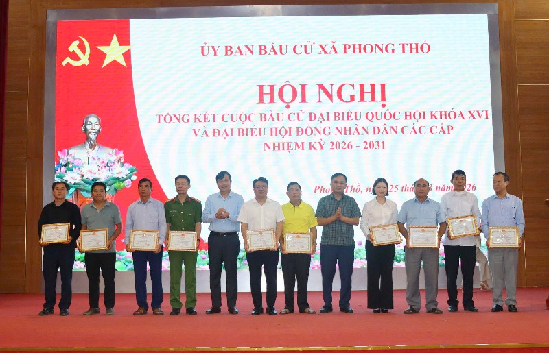 Xã Phong Thổ: Tổng kết công tác bầu cử