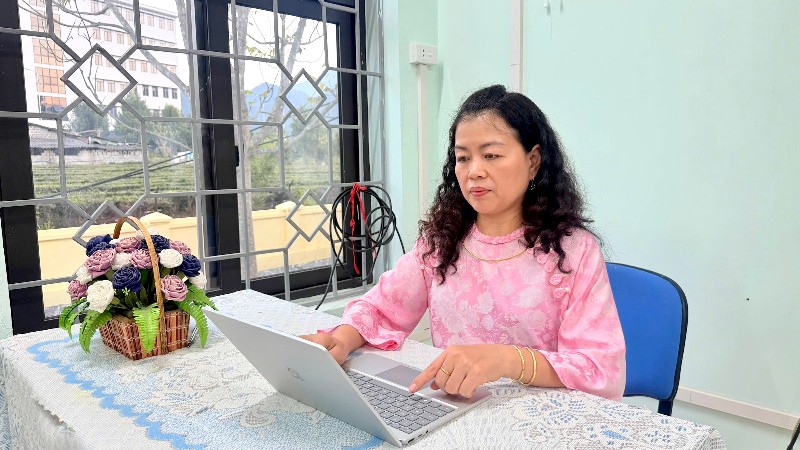 Lặng thầm “gieo” tri thức