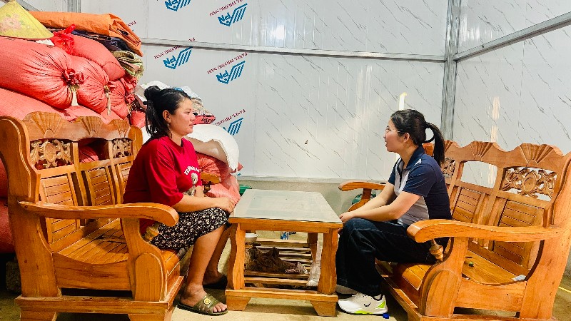 Giúp đồng bào La Hủ an cư