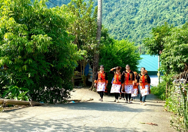 Đồng bộ hạ tầng - đột phá từ sức dân