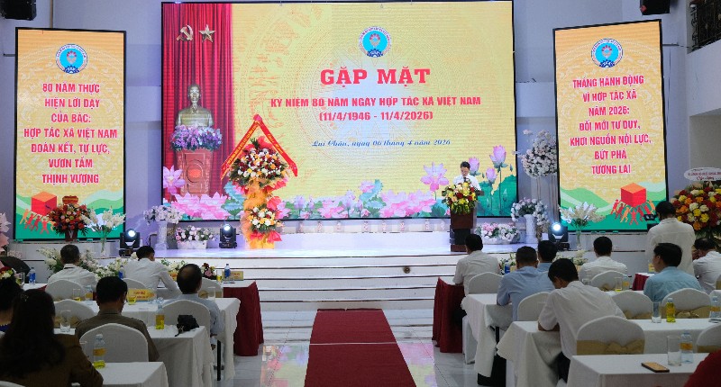 Gặp mặt kỷ niệm 80 năm Ngày Hợp tác xã Việt Nam
