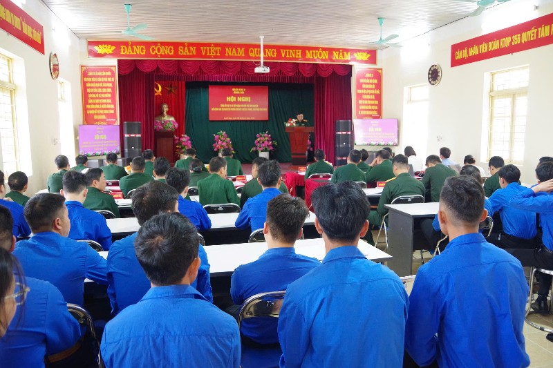 Tiếp nhận 25 trí thức trẻ tình nguyện đến công tác tại Khu Kinh tế - Quốc phòng Phong Thổ đợt 3 