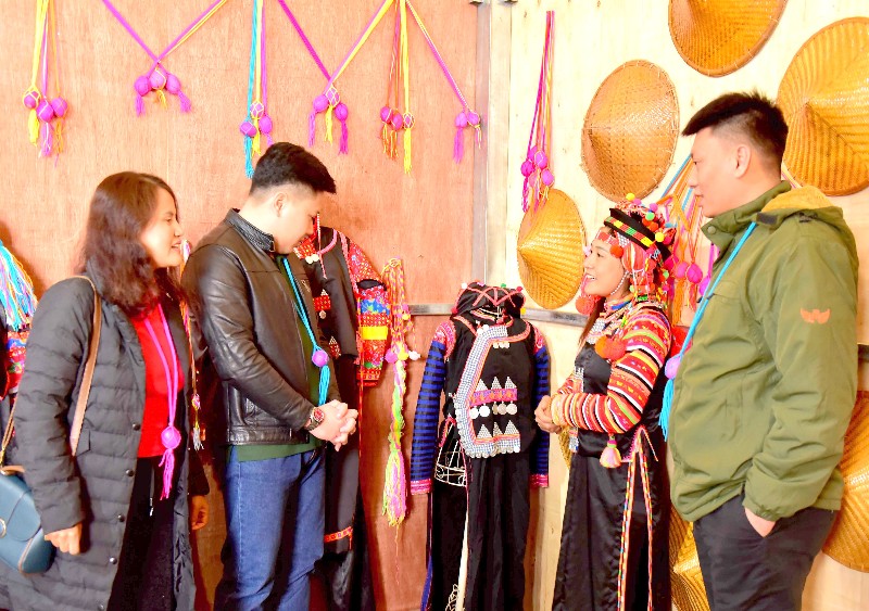 Bảo tồn di sản văn hóa từ cộng đồng