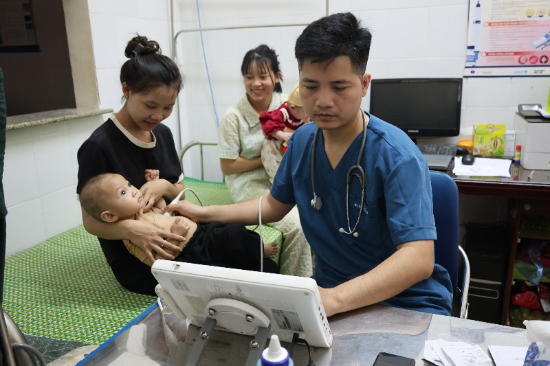 Khám sàng lọc miễn phí bệnh lý tim mạch cho trẻ dưới 16 tuổi