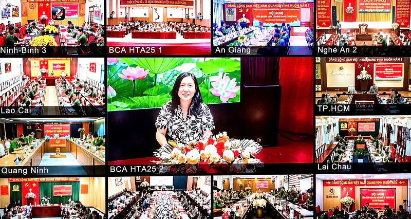 Hội nghị Báo cáo viên Trung ương toàn quốc