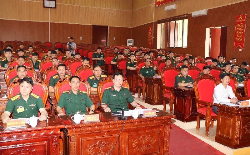 Hội thi cán bộ giảng dạy chính trị, báo cáo viên giỏi