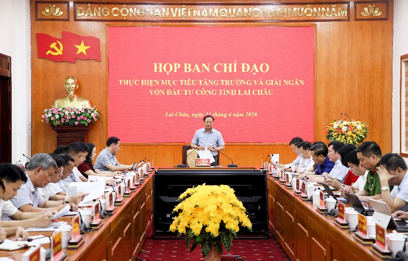 Họp Ban Chỉ đạo thực hiện mục tiêu tăng trưởng và giải ngân vốn đầu tư công tỉnh