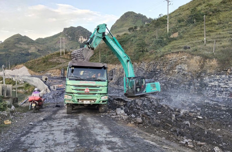 Đẩy nhanh tiến độ thi công đường tỉnh 128