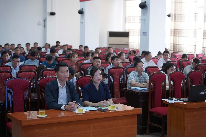 Khai mạc lớp bồi dưỡng nghiệp vụ công tác Hội Nông dân năm 2026