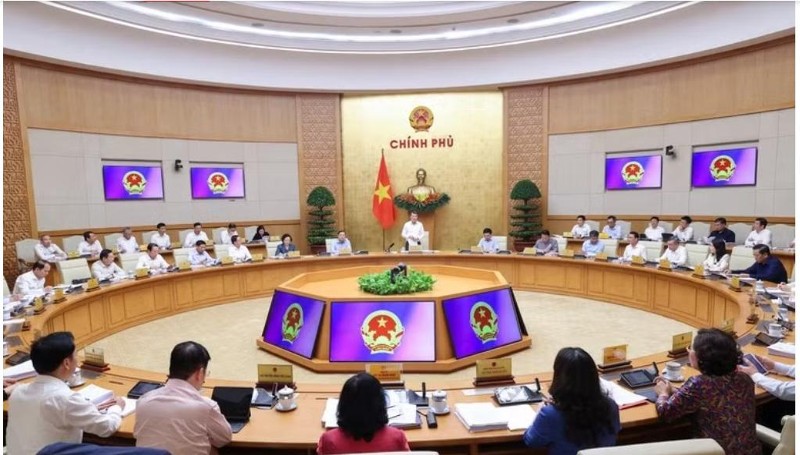 Thủ tướng Lê Minh Hưng chủ trì phiên họp thường kỳ đầu tiên của Chính phủ khóa XVI