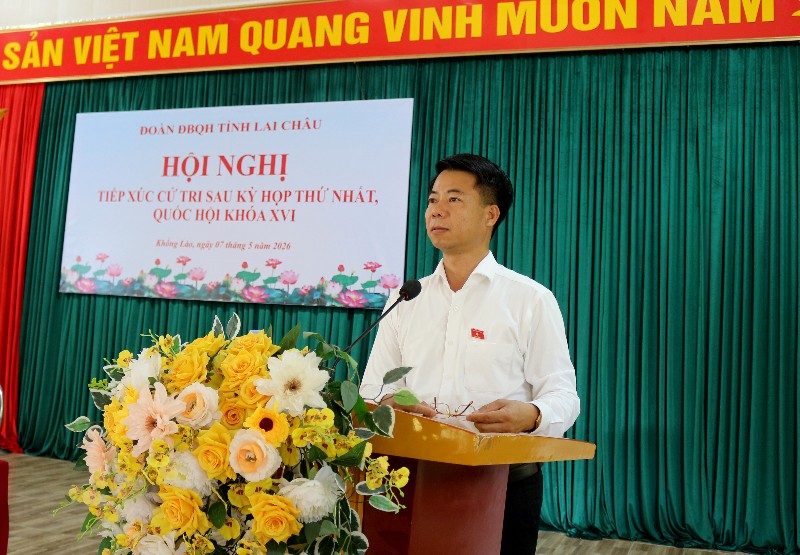 Cử tri xã Khổng Lào đề xuất nhiều ý kiến nâng cao đời sống cho nhân dân