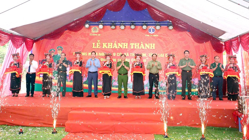 Lễ khánh thành, bàn giao điểm trường mầm non Là Ú Cò