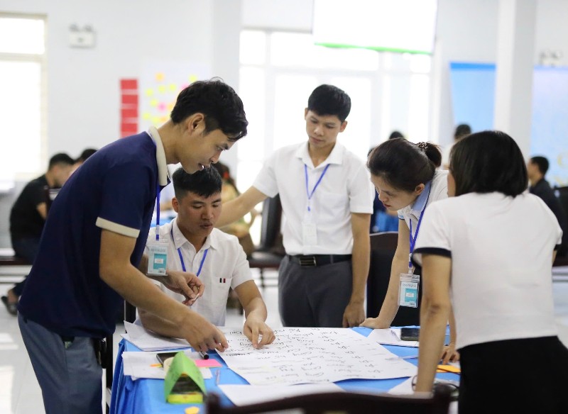  Tập huấn giảng viên nguồn về phòng, chống mua bán trẻ em và đi xa an toàn