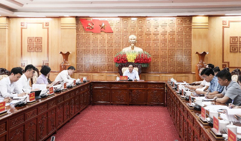 Tháo gỡ khó khăn, vướng mắc đối với các dự án lưới điện truyền tải đang triển khai trên địa bàn tỉnh Lai Châu 
