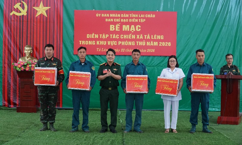 Bế mạc diễn tập điểm tác chiến xã Tả Lèng trong khu vực phòng thủ