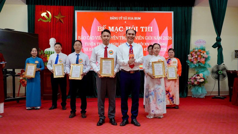 Hội thi báo cáo viên, tuyên truyền viên giỏi xã Hua Bum năm 2026