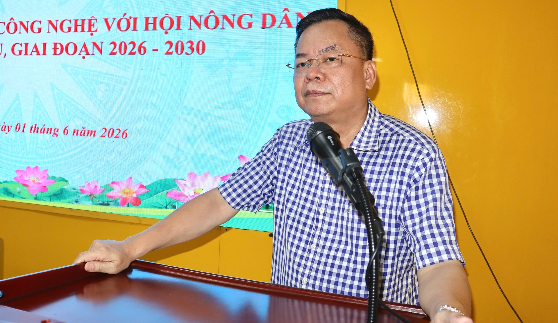 phát biểu phát biểu