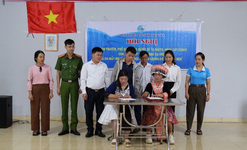 Hội nghị tuyên truyền Nghị quyết 15-NQ/TU của Ban Chấp hành Đảng bộ tỉnh