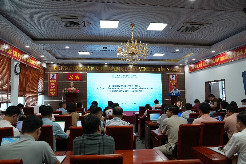 70 học viên được tập huấn chuyên sâu về công tác xây dựng cơ sở dữ liệu đất đai
