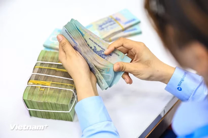 Bổ sung 11.000 tỷ đồng tiết kiệm từ tinh gọn bộ máy vào nguồn cải cách tiền lương