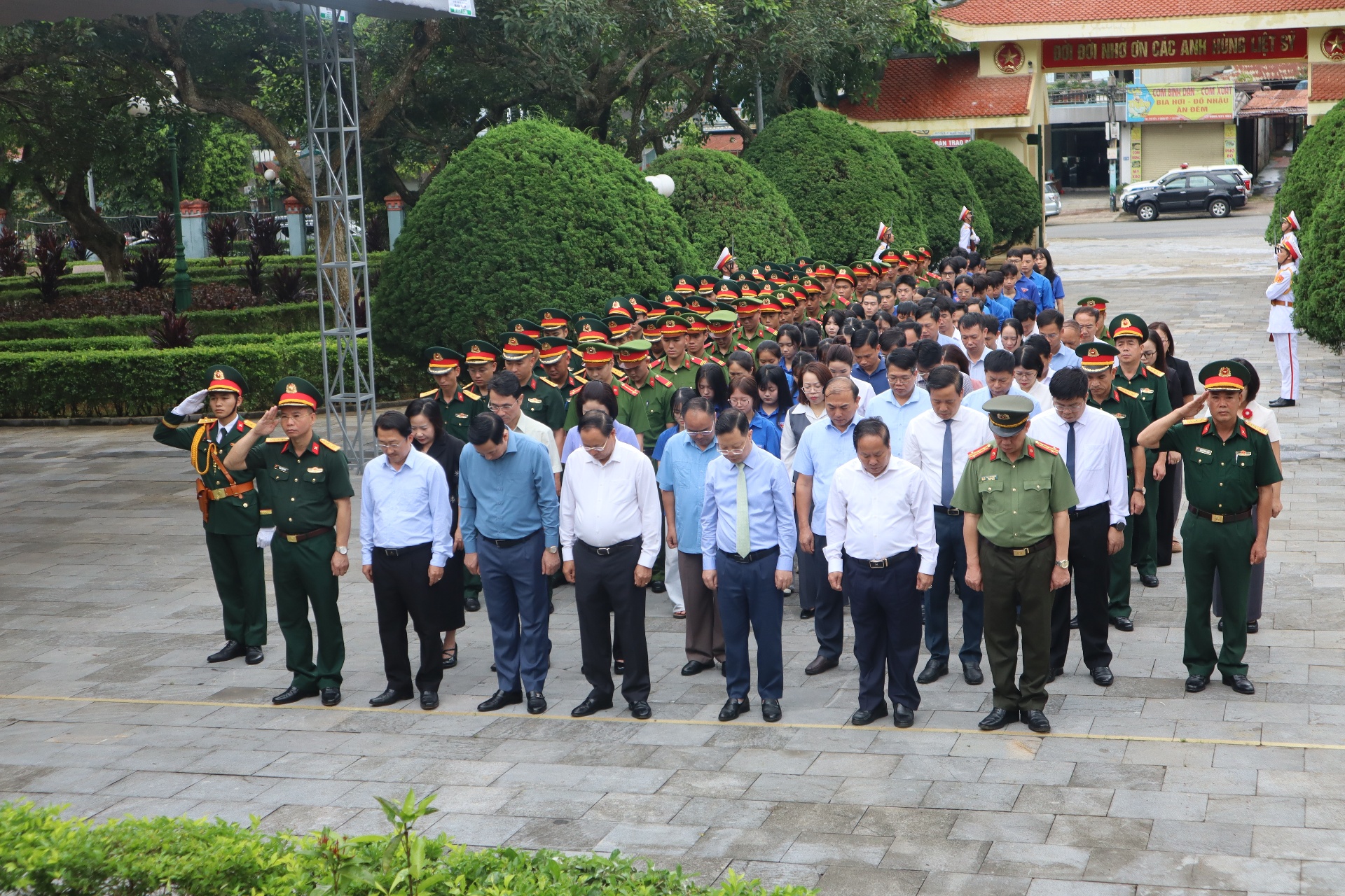 mặc niệm