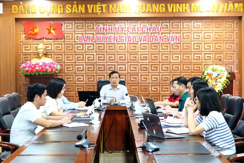 Họp Ban Tổ chức, Ban Giám khảo Hội thi Báo cáo viên, Tuyên truyền viên giỏi năm 2026