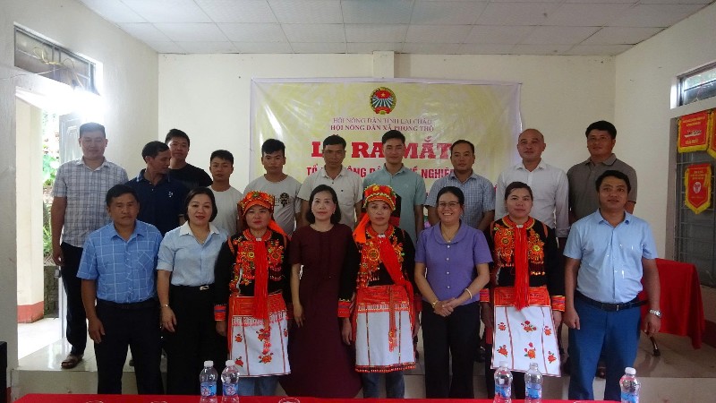 Lễ ra mắt Tổ hội nông dân nghề nghiệp xã Phong Thổ