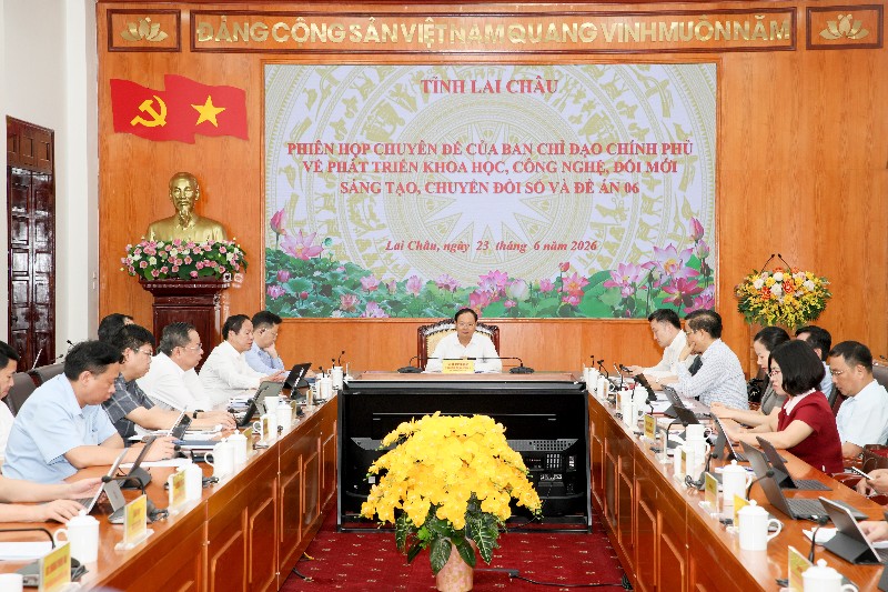 Thủ tướng Chính phủ: Phải chuyển mạnh tư duy trong phát triển khoa học công nghệ, đổi mới sáng tạo